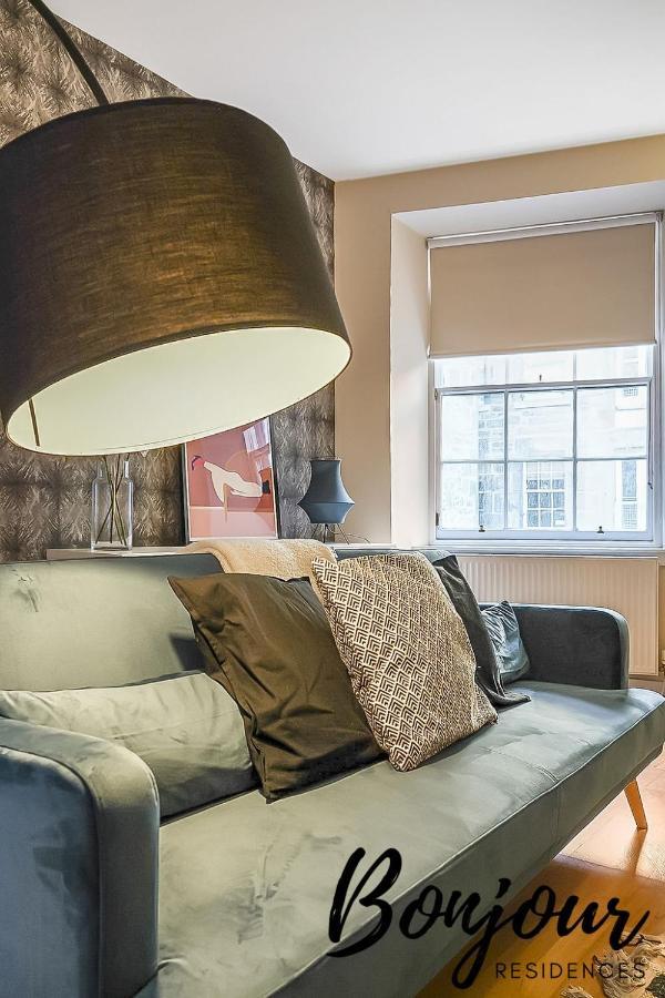 Spacious 2Br-1Ba - Grassmarket - Free Parking By Bonjour Residences 에든버러 외부 사진