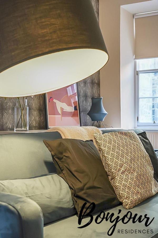 Spacious 2Br-1Ba - Grassmarket - Free Parking By Bonjour Residences 에든버러 외부 사진