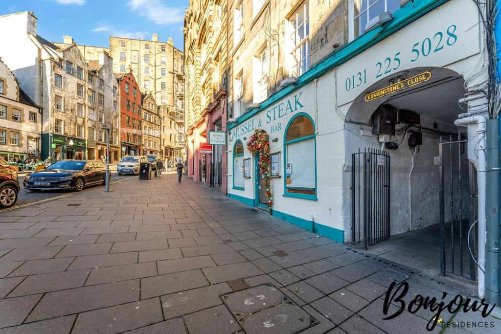 Spacious 2Br-1Ba - Grassmarket - Free Parking By Bonjour Residences 에든버러 외부 사진